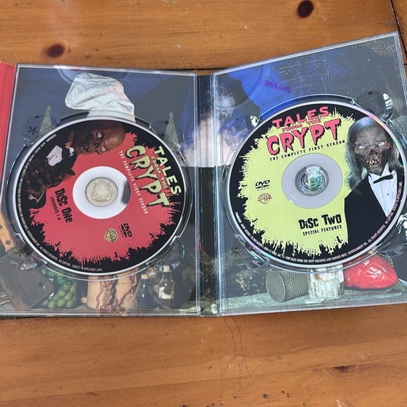 Pre-Owned Tales from the Crypt: The Complete First Season [2 Discs] - Picture 4 of 5